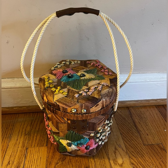 bags by whidby Bags Vintage Straw And Raffia Made In Philippines